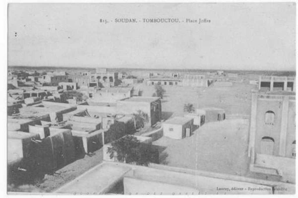 SOUDAN  TOMBOUCTOU LA PLACE JOFFRE.JPG